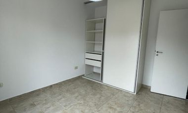 Departamento en alquiler en Moron Sur