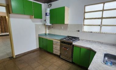 Casa en alquiler en Caseros