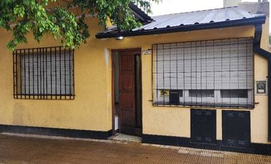 Casa en alquiler en Caseros