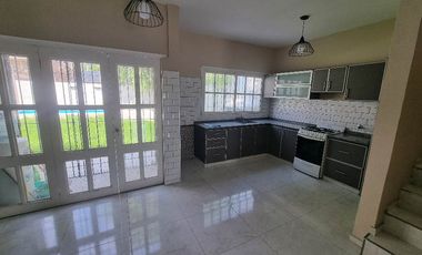 Casa en alquiler en Lanus Oeste