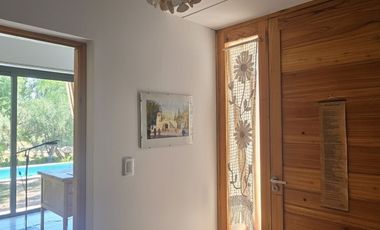 Casa en venta de 3 dormitorios c/ cochera en Lunlunta