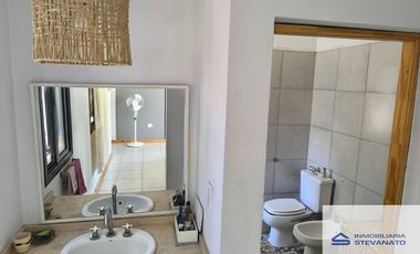 Casa en venta de 3 dormitorios c/ cochera en Lunlunta