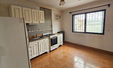 Departamento Tipo Casa en alquiler en Lanus Oeste