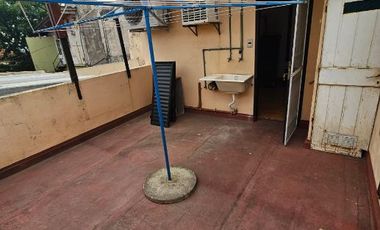 Departamento Tipo Casa en alquiler en Lanus Oeste