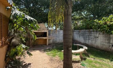 Casa en venta c/ cochera en Rafaela