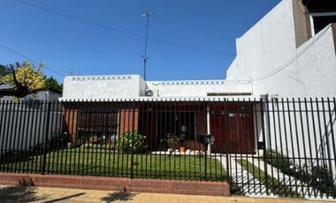 Casa en venta en Haedo Sur