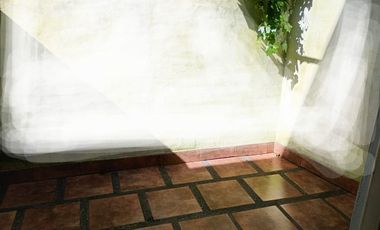 ALQUILER DUPLEX DOS AMBIENTES CON COCHERA CORIMAYO