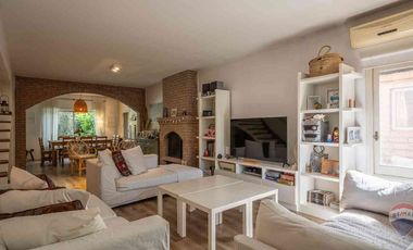 Casa en venta en el Barrio Los Olmos