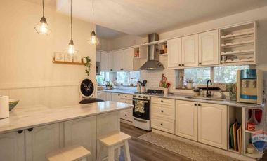 Casa en venta en el Barrio Los Olmos