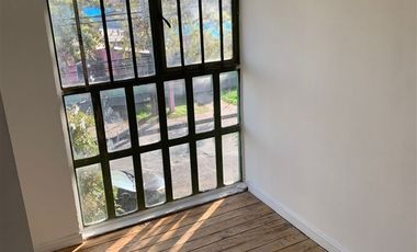 Casa en Arriendo en LORD COCHRANE A CUATRO CUADRAS DE AVENIDA MATTA Y METRO RONDIZZONI