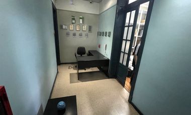 ALQUILER oficina San Juan 1100 reciclada amueblada