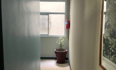 ALQUILER oficina San Juan 1100 reciclada amueblada