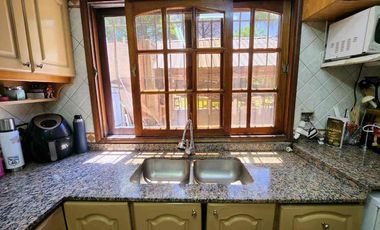 VENTA CASA 5 AMBIENTES PARQUE PISCINA TORTUGUITAS