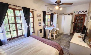 VENTA CASA 5 AMBIENTES PARQUE PISCINA TORTUGUITAS