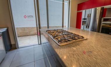 Casa de Lujo en Zona Andares Puerta de Hierro Puerta Plata