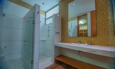 Casa de Lujo en Zona Andares Puerta de Hierro Puerta Plata