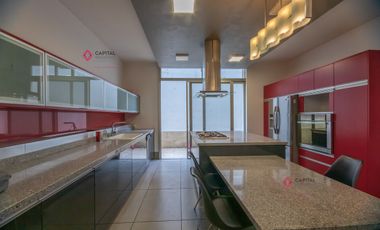 Casa de Lujo en Zona Andares Puerta de Hierro Puerta Plata