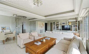 Departamento en dúplex 4 ambientes con vista al río en Vicente López