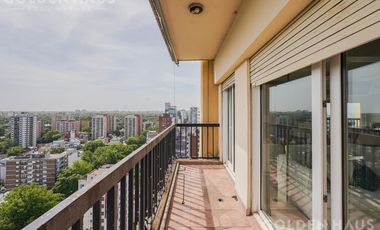 Departamento en dúplex 4 ambientes con vista al río en Vicente López