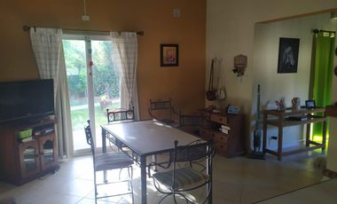 Casa en venta - 3 Dormitorios 2 Baños - Cochera - 680mts2 - San Miguel Del Monte