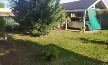 Casa en venta - 3 Dormitorios 2 Baños - Cochera - 680mts2 - San Miguel Del Monte