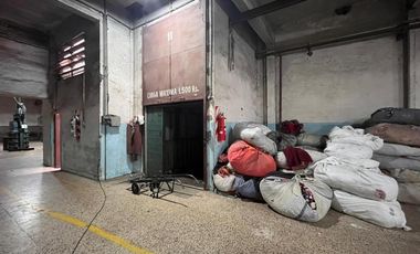 VENTA GALPÓN HORMIGÓN LANÚS OESTE