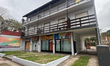 Departamento en venta - 2 Dormitorios 1 Baño - Aguas Verdes