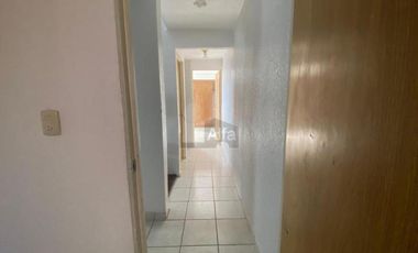 Casa en venta, 4 recámaras, 1.5 baños, cocina, sala comedor, área de lavado, portón eléctrico