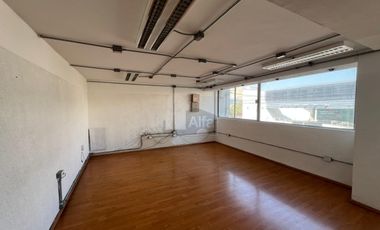 Edificio en renta en 5 de Mayo, Toluca, México