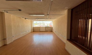 Edificio en renta en 5 de Mayo, Toluca, México