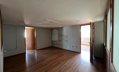 Edificio en renta en 5 de Mayo, Toluca, México