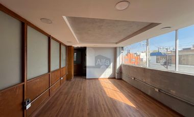 Edificio en renta en 5 de Mayo, Toluca, México