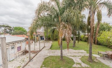 Venta Terreno Triple Frente en Castelar - Toma Permuta - Ideal inversor