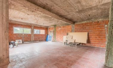 Venta Terreno Triple Frente en Castelar - Toma Permuta - Ideal inversor