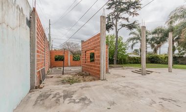 Venta Terreno Triple Frente en Castelar - Toma Permuta - Ideal inversor