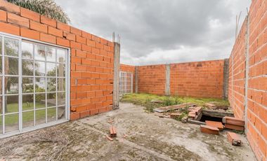 Venta Terreno Triple Frente en Castelar - Toma Permuta - Ideal inversor