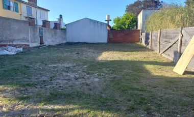 Departamento en venta - 2 Dormitorios 1 Baño - Cocheras - 450Mts2 - San Clemente del Tuyú