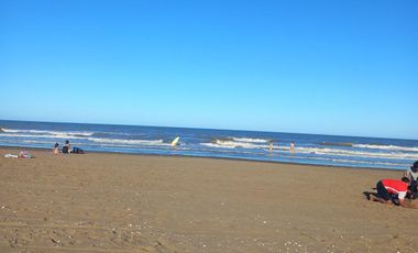 Departamento en venta - 2 Dormitorios 1 Baño - Cocheras - 450Mts2 - San Clemente del Tuyú