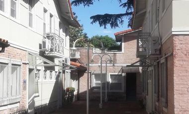 Oficina en venta en  Dardo Rocha con dos cocheras cubiertas Inmejorable ubicación en zona