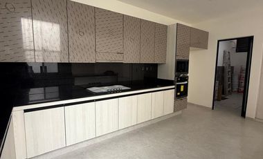 ESTRENA RESIDENCIA EN VENTA CON ROOF EN ST. ANGELO RESIDENCE NORPONIENTE AGS.