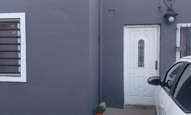 Casa en venta - 3 Dormitorios 1 Baño - Cochera - 400Mts2 - Claypole