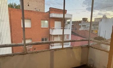 Luminoso departamento en alquiler