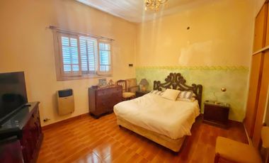 VENTA CASA 5 AMB 230 M2 PATIO TERRAZA GERLI