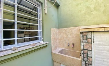 VENTA CASA 5 AMB 230 M2 PATIO TERRAZA GERLI