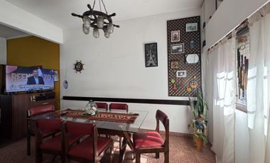 EXCELENTE PH 3 AMB CON TERRAZA Y QUINCHO SIN EXPENSAS