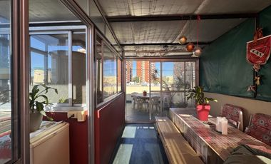 EXCELENTE PH 3 AMB CON TERRAZA Y QUINCHO SIN EXPENSAS