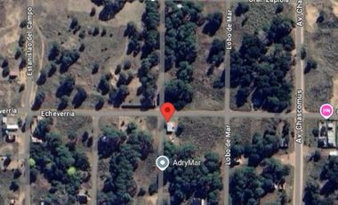 Casa en venta - 3 Dormitorios 1 Baño - Cochera - 495Mts2 - Barrio Hípico, Mar de Ajó