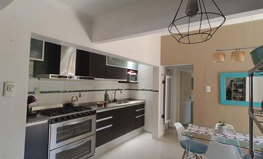 PH en venta - 3 Dormitorios 2 Baños - 181Mts2 - Quilmes