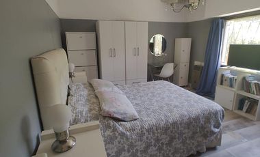 PH en venta - 3 Dormitorios 2 Baños - 181Mts2 - Quilmes