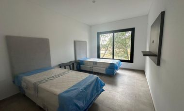 Casa en venta - 3 Dormitorios 3 Baños - 934Mts2 - Pinamar